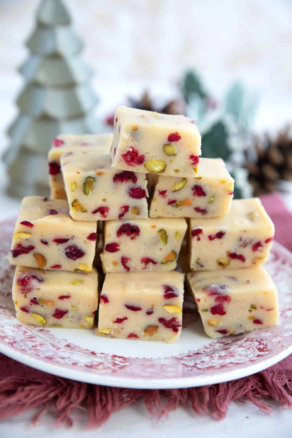 Keto White Chocolate Fudge