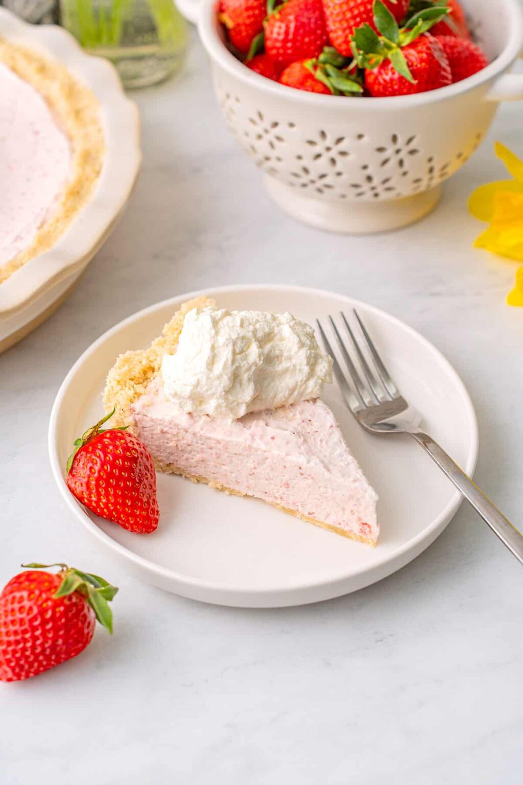 Keto Strawberry Cream Pie