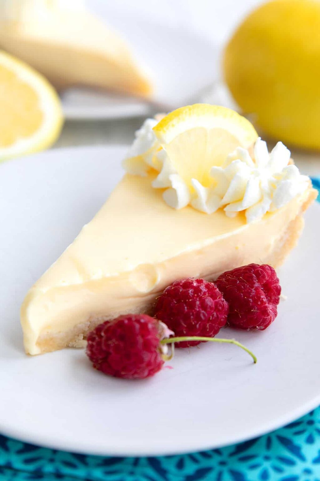 Keto Lemon Sour Cream Pie