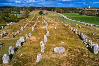 7 Amazing Rock Formations That Could Rival Stonehenge