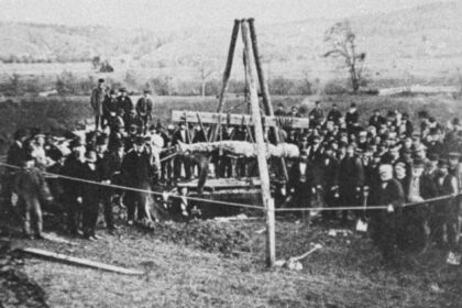 10 Bizarre Archaeological Hoaxes That Fooled Everyone