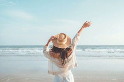 10 Ways Your Brain Actually Changes in Warmer Weather