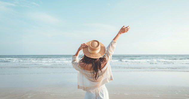 10 Ways Your Brain Actually Changes in Warmer Weather