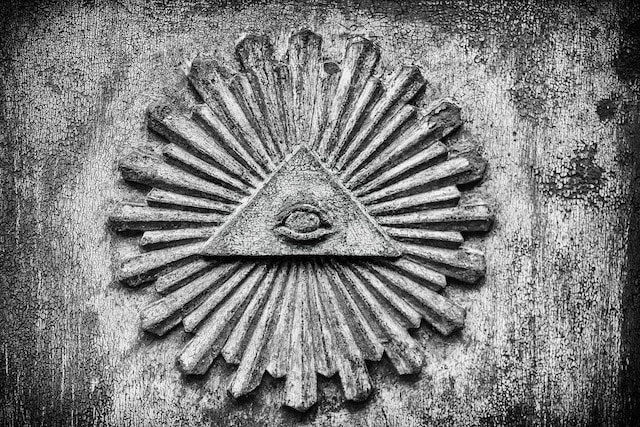 How Do Conspiracy Theories Start?