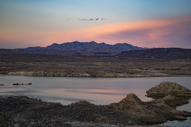 10 Incredible Recent Discoveries in Drought-Stricken Lakes and Rivers