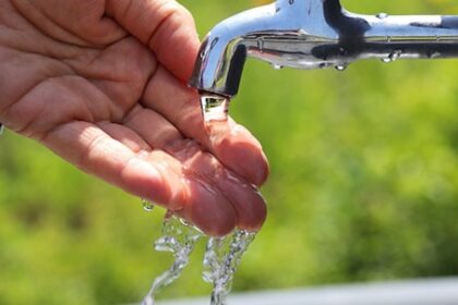 10 Mind-blowing Reflexes You Never Knew Existed