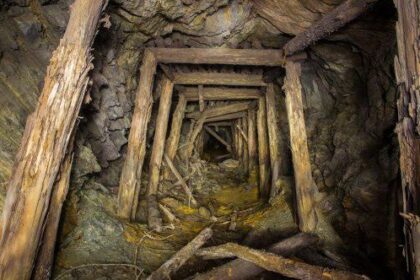 10 Incredible Tunnel Escapes – Listverse