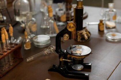 The 10 Most Pivotal Moments in Biology