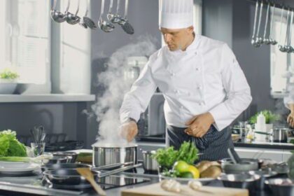 10 Chefs Whose Professional Career Didn’t Begin in the Kitchen