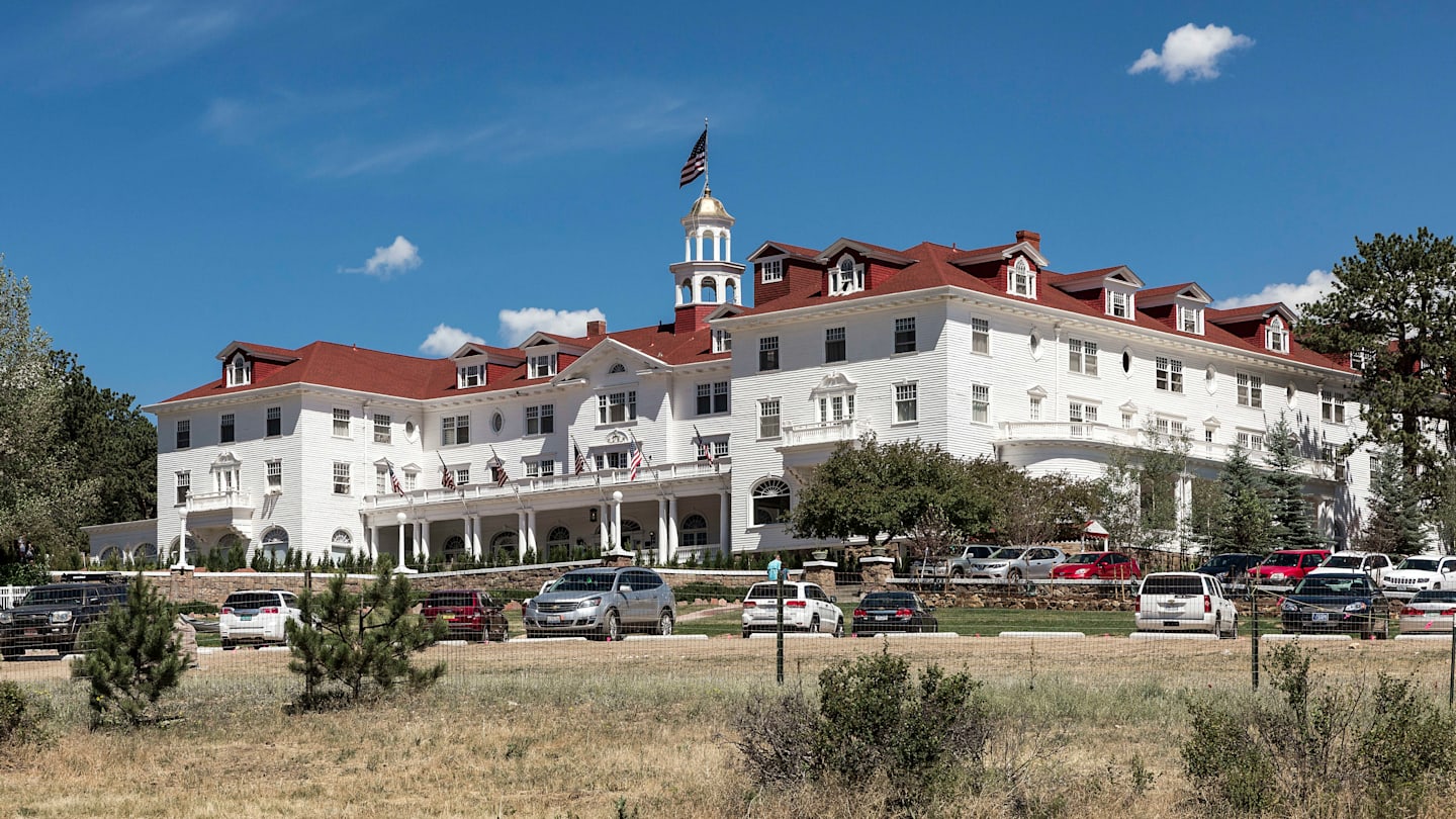 20 of America’s Most Haunted Hotels