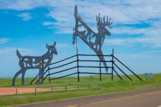 Ten Hilariously Bizarre Small-Town Tourist Traps