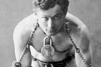 10 Legends Whose Last Moments Undid Their Glory