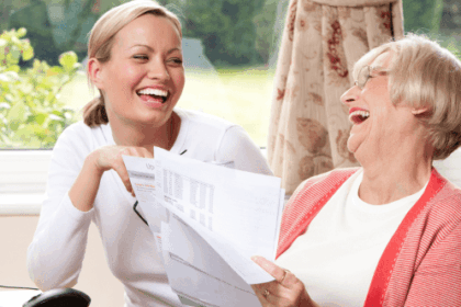 10 Surprising Benefits of Laughter That Are Backed by Science