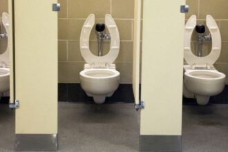 10 Bizarre & Heartbreaking Stories Straight from the Restroom