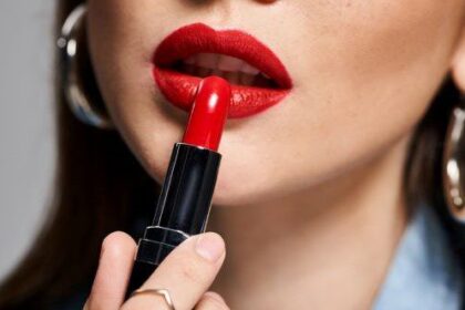 10 Bizarre Ingredients Found in Beauty Products