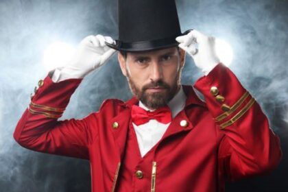 10 Facts about Britain’s P.T. Barnum Including His Disturbing Death