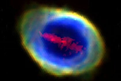‘Weird’ Bar-Shaped Cloud Of Iron Found Inside The Ring Nebula