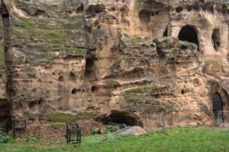 10 Cool and Creepy Facts about the Nottingham Caves