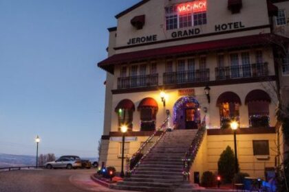 10 Haunted Places You Can Visit in Arizona