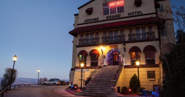 10 Haunted Places You Can Visit in Arizona