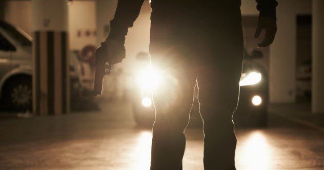 10 Heroes Who Torture Their Enemies