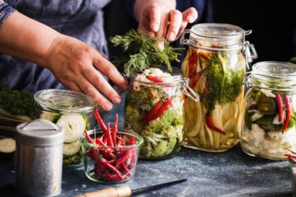10 Biggest Health Benefits of Eating Fermented Foods