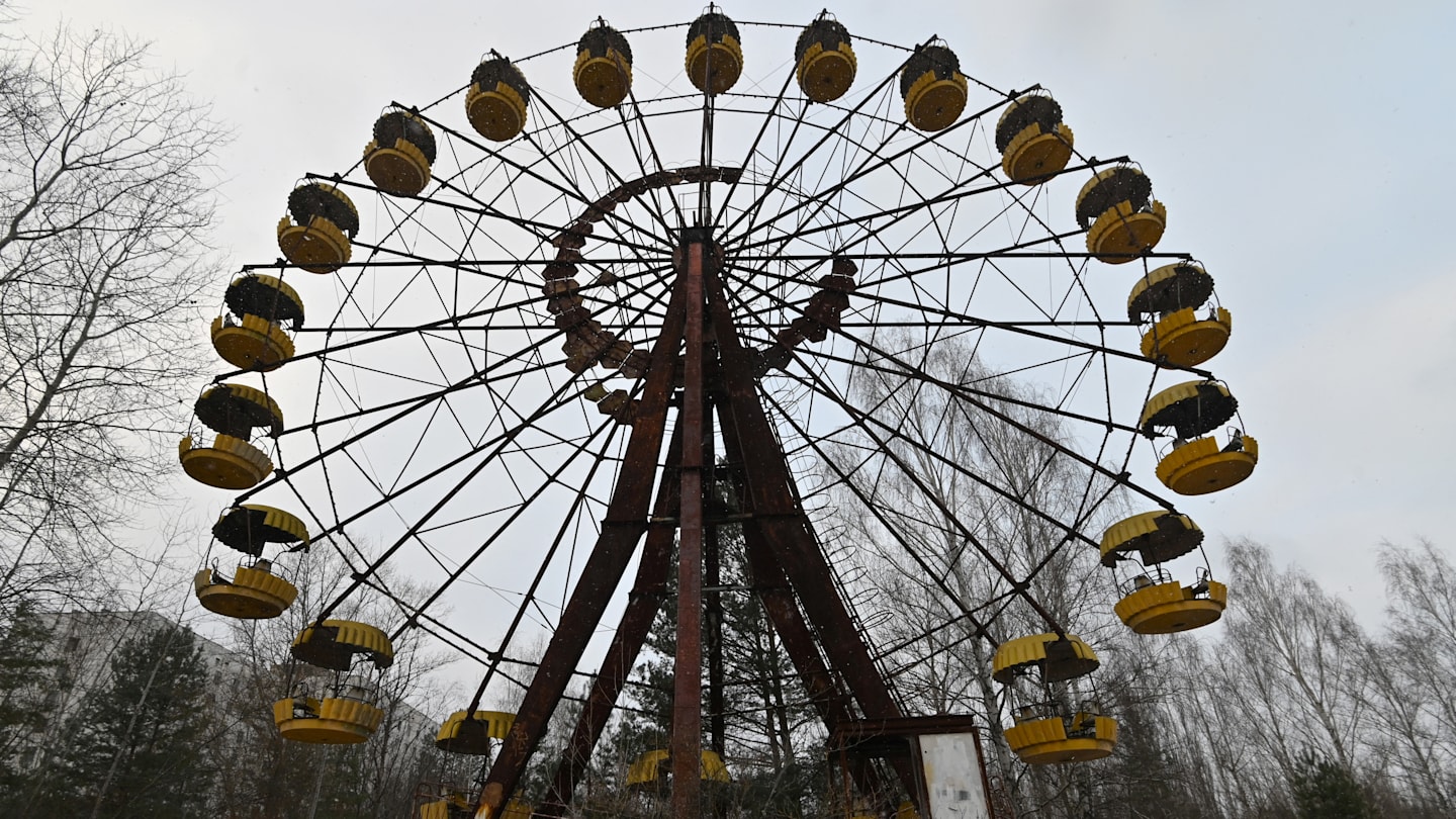 7 Creepy Abandoned Theme Parks Around the World