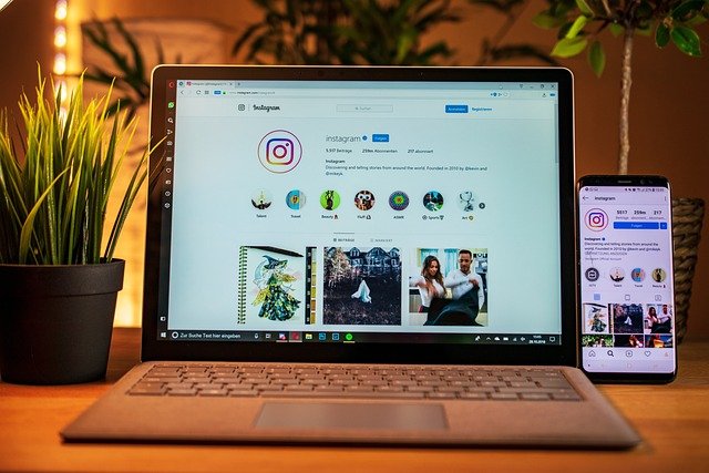 Top Websites That Help Grow Instagram Accounts Naturally