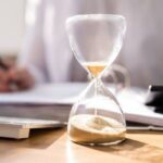 10 Weird Things That Warp Your Sense of Time
