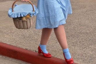 10 Surprising Stories Behind Famous Songs