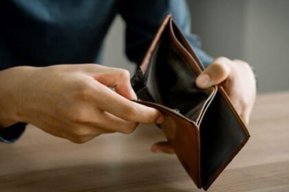 10 Times Actors Actually Lost Money Filming Hit Movies