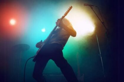 10 Musicians Who Changed How Everyone Plays Their Instruments