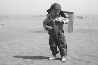 47 Images Of Migrants, Black Blizzards, And Hardship