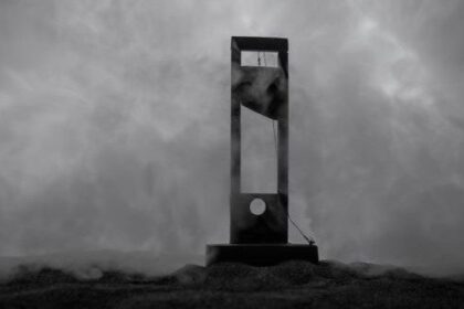 10 People Who Were Posthumously Executed