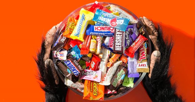 10 Fascinating Stories About the Most Popular Halloween Candies In America