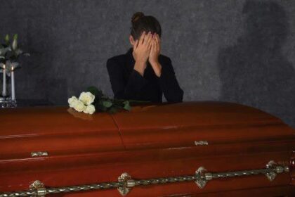 10 People Who Were Declared Dead But Were Still Very Much Alive
