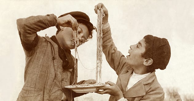 Top 10 Horrific Foods The Victorians Ate