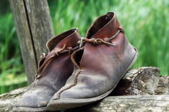10 Historical Shoe Rituals and Superstitions You Might Not Know About