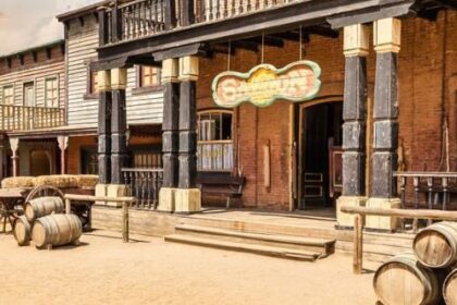 10 Unsettling Unsolved Mysteries from the Old West
