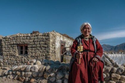 10 Extraordinary Places Humans Have Adapted to Live