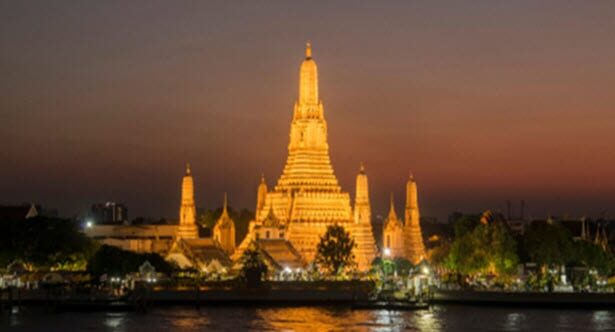 Top 15 Fascinating Facts About Popular Tourist Destinations