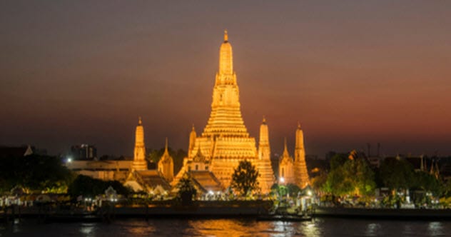 Top 15 Fascinating Facts About Popular Tourist Destinations